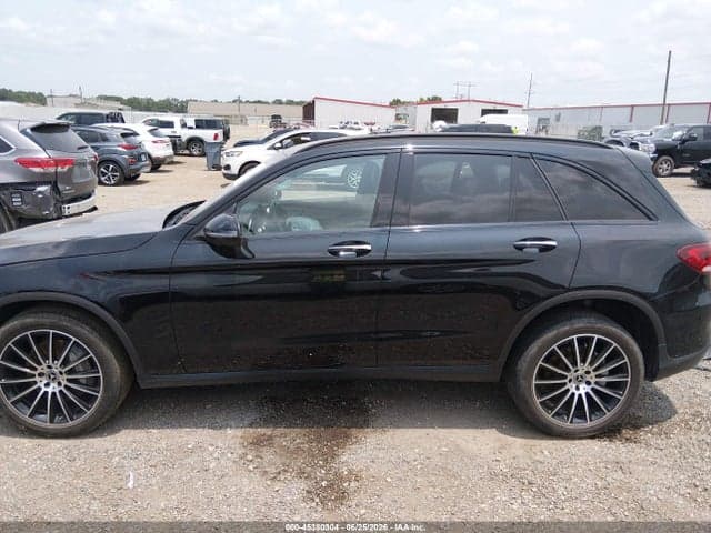 2022 MERCEDES-BENZ GLC 300 SUV 14
