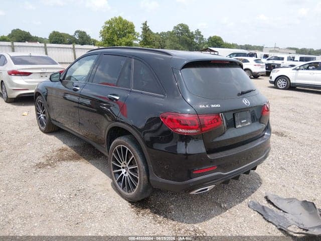 2022 MERCEDES-BENZ GLC 300 SUV 3