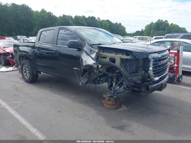 2022 GMC CANYON 4WD SHORT BOX AT4 - LEATHER