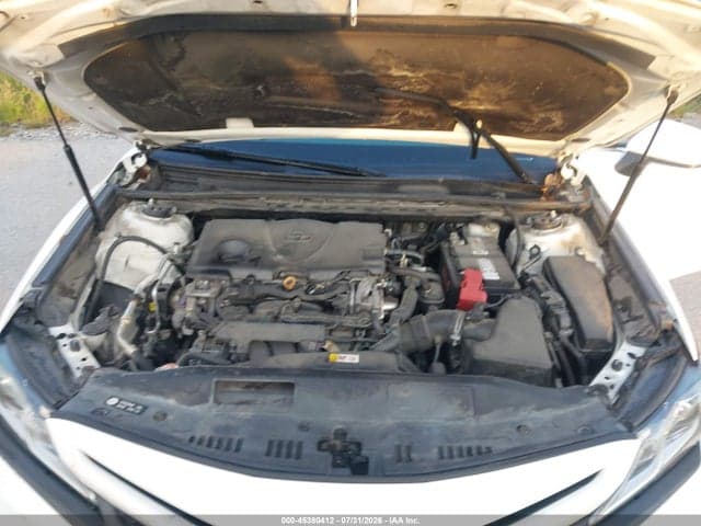 2018 TOYOTA CAMRY SE 10