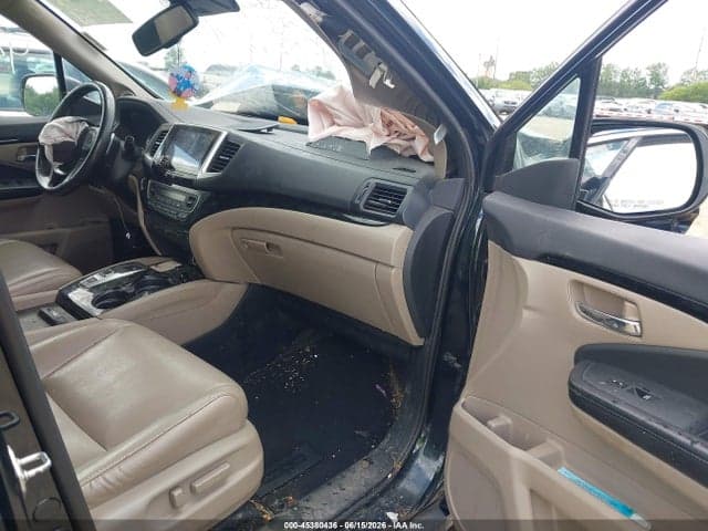 2017 HONDA PILOT TOURING 5