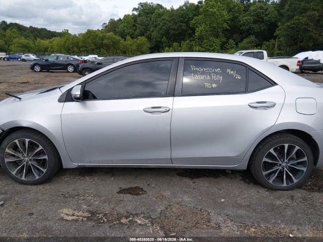 2017 TOYOTA COROLLA SE 14