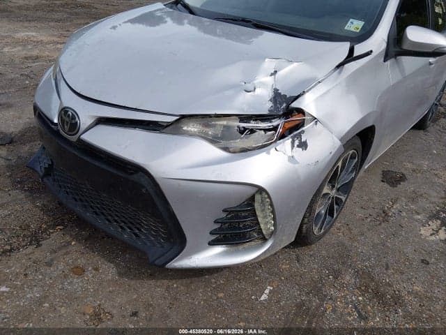 2017 TOYOTA COROLLA SE 18
