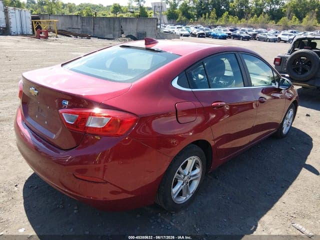 2017 CHEVROLET CRUZE LT AUTO 4