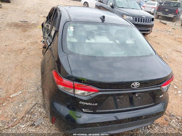 2021 TOYOTA COROLLA LE 16