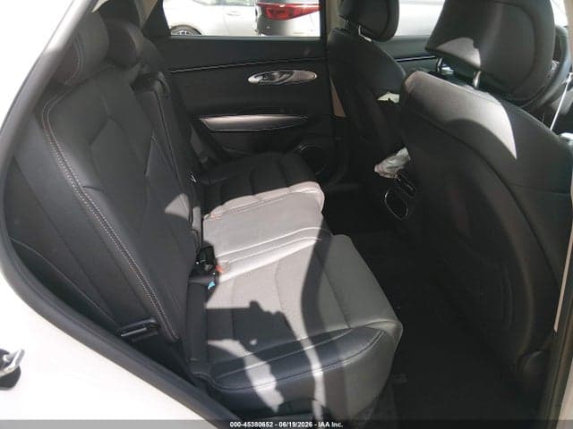 2022 GENESIS GV70 2.5T 8