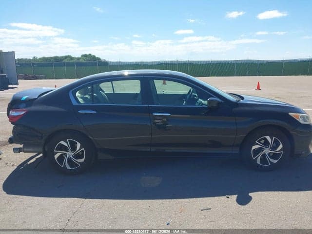 2017 HONDA ACCORD LX 14
