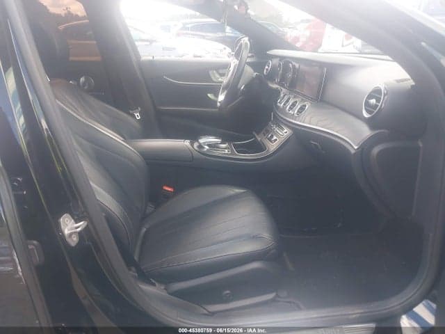 2018 MERCEDES-BENZ E 300 4MATIC 5
