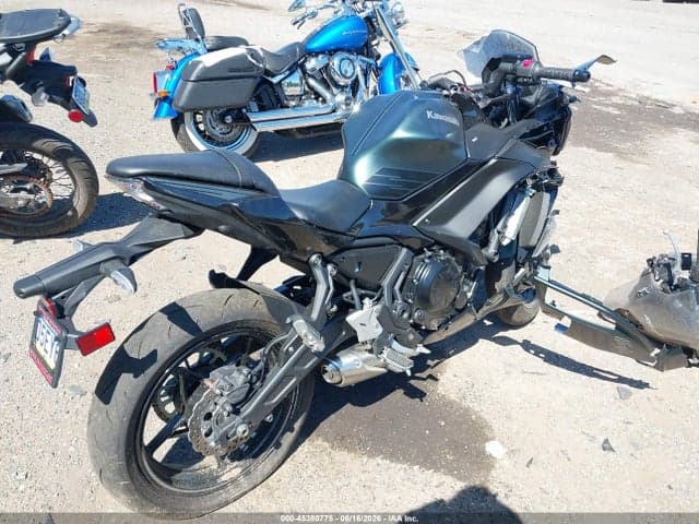 2025 KAWASAKI EX650 P 4