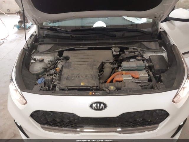 2020 KIA NIRO LX 10