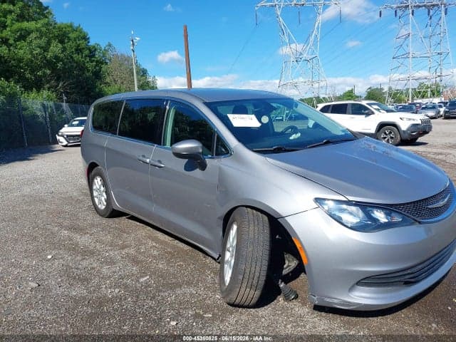 2017 CHRYSLER PACIFICA LX 1