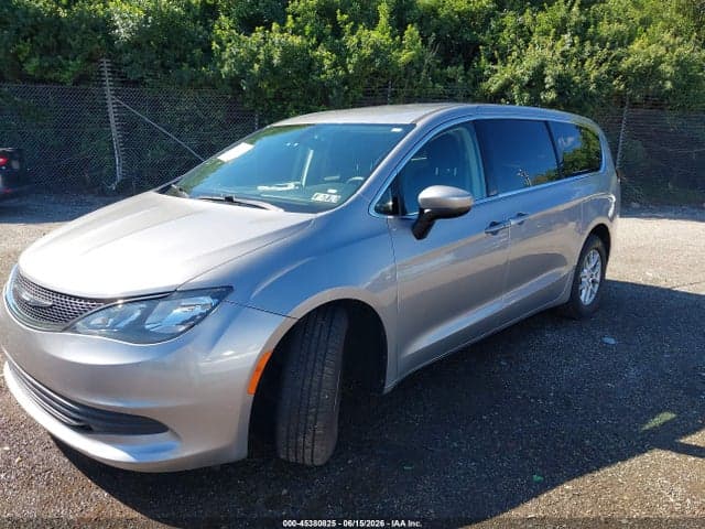 2017 CHRYSLER PACIFICA LX 2