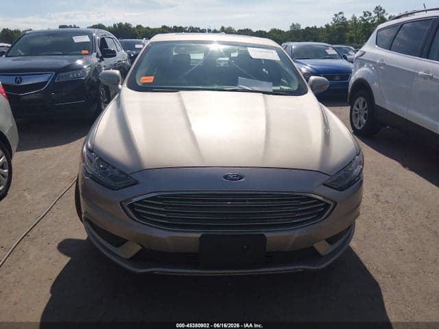 2017 FORD FUSION SE 12