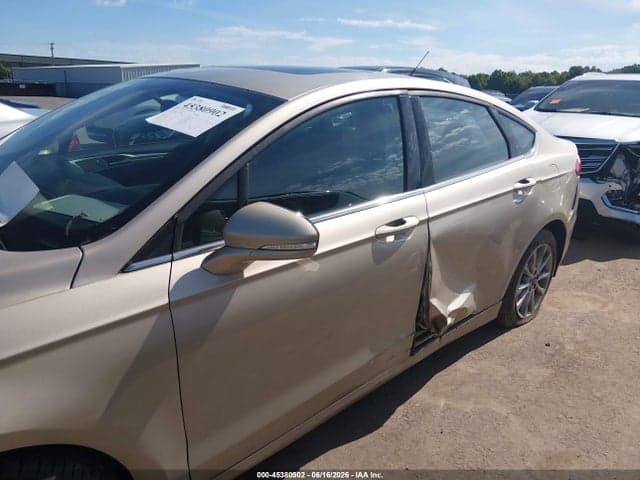 2017 FORD FUSION SE 14