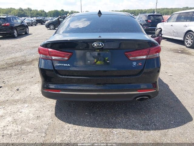 2018 KIA OPTIMA S 17