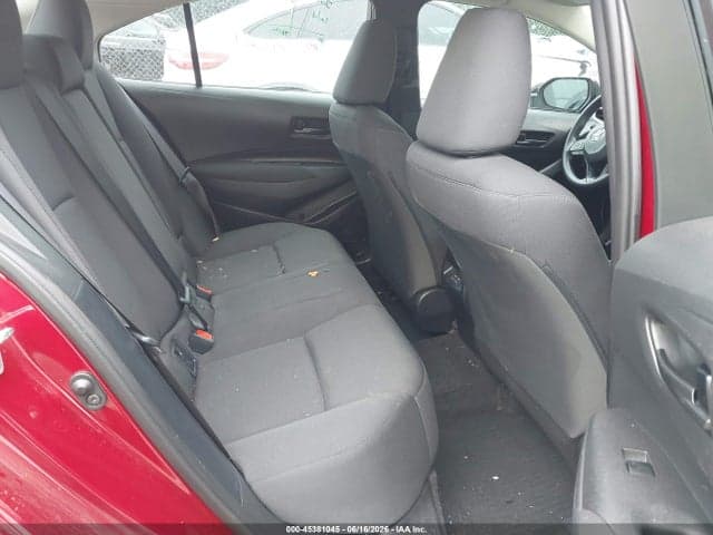 2024 TOYOTA COROLLA LE 8