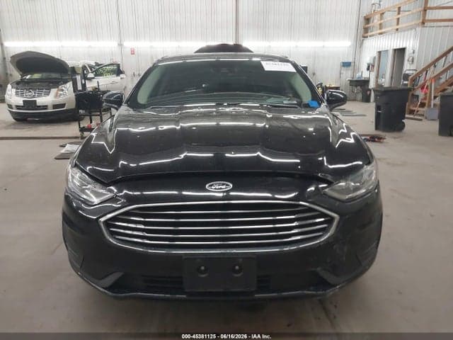 2019 FORD FUSION SE 12