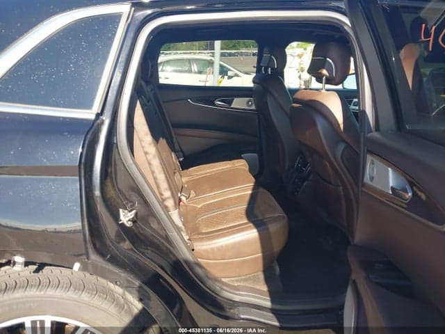 2017 LINCOLN MKX BLACK 8