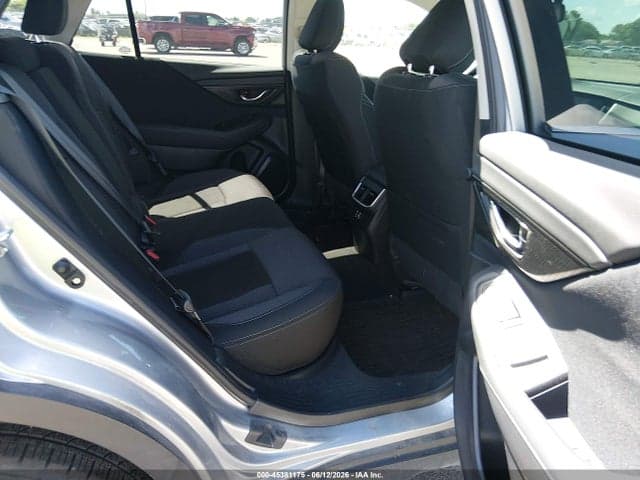 2025 SUBARU OUTBACK PREMIUM 8