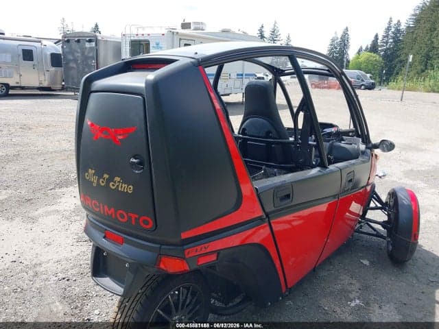 2023 ARCIMOTO FUV 4