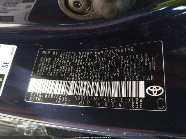 2026 TOYOTA COROLLA LE 9
