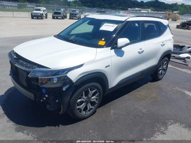 2023 KIA SELTOS EX 2