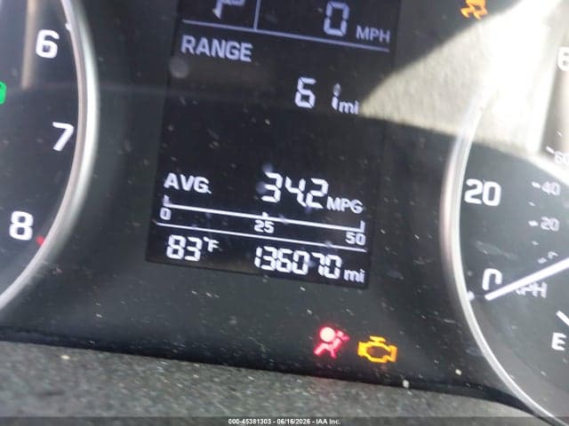 2017 HYUNDAI ELANTRA SE 12