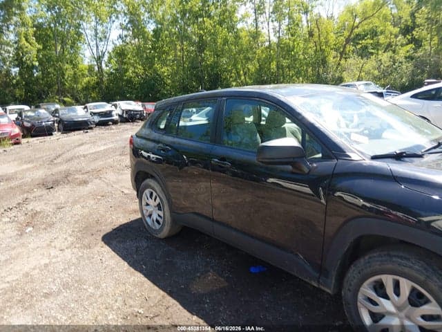 2022 TOYOTA COROLLA CROSS L 13