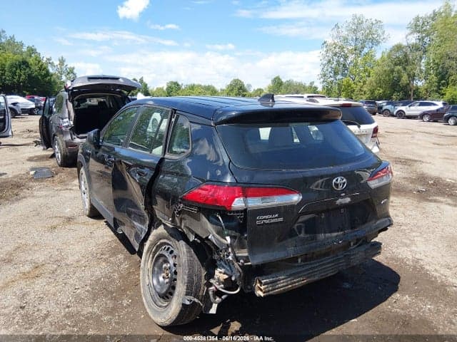 2022 TOYOTA COROLLA CROSS L 3