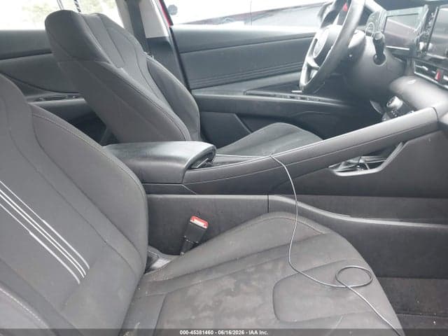 2021 HYUNDAI ELANTRA SEL 5