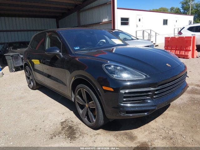 2021 PORSCHE CAYENNE 1