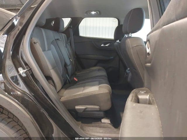 2024 CHEVROLET BLAZER AWD 2LT 8