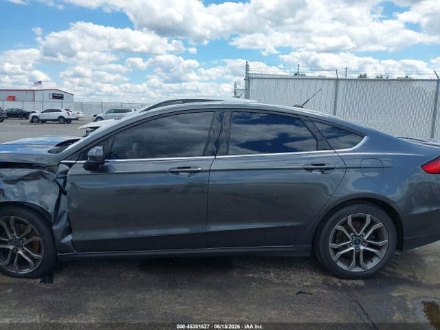 2017 FORD FUSION SE 15