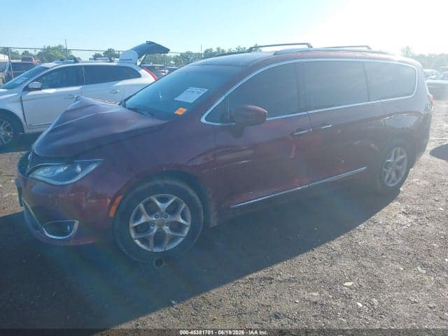 2018 CHRYSLER PACIFICA TOURING L 2