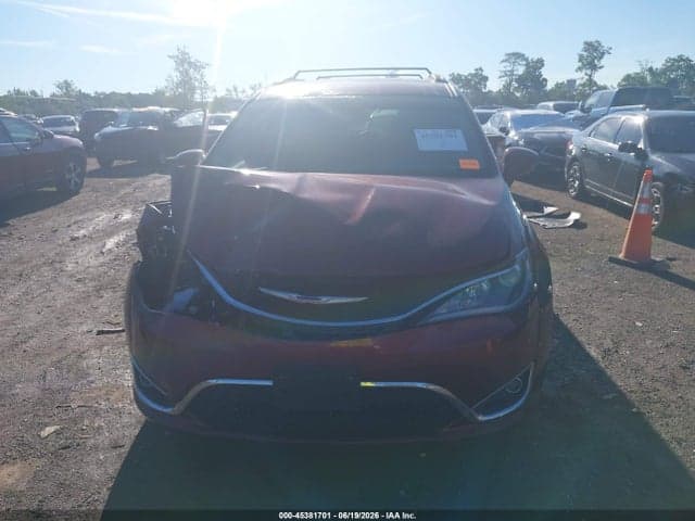 2018 CHRYSLER PACIFICA TOURING L 12
