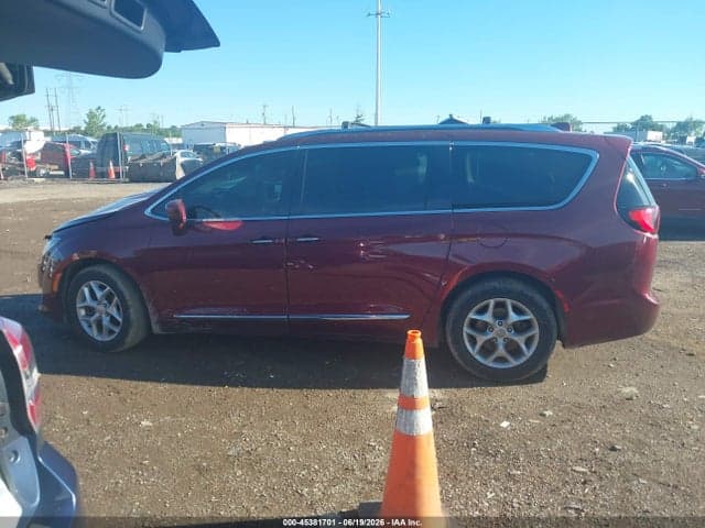 2018 CHRYSLER PACIFICA TOURING L 14
