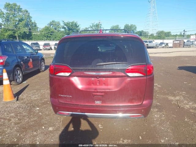 2018 CHRYSLER PACIFICA TOURING L 16