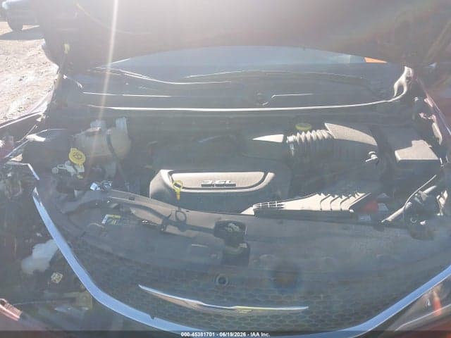 2018 CHRYSLER PACIFICA TOURING L 10
