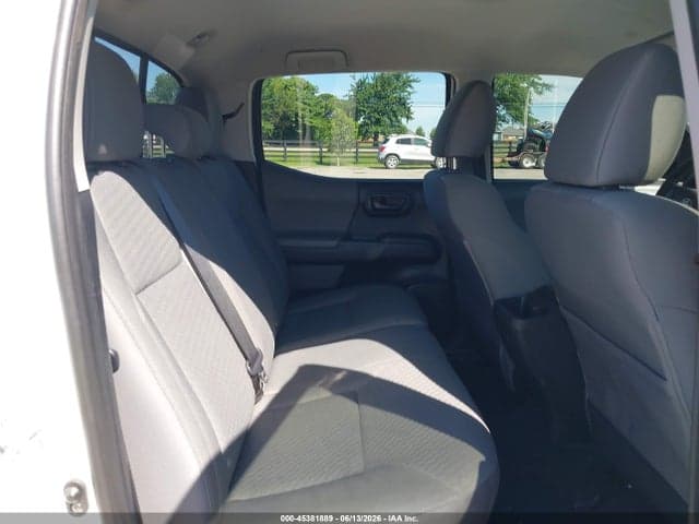2021 TOYOTA TACOMA SR V6 8