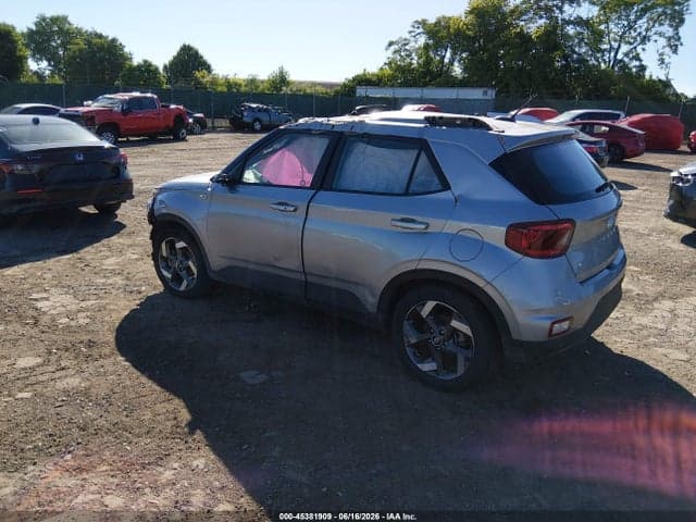 2025 HYUNDAI VENUE SEL 3