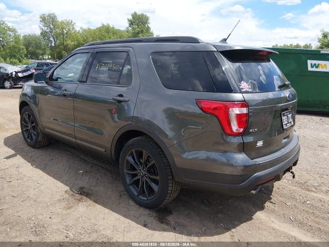 2019 FORD EXPLORER XLT 3