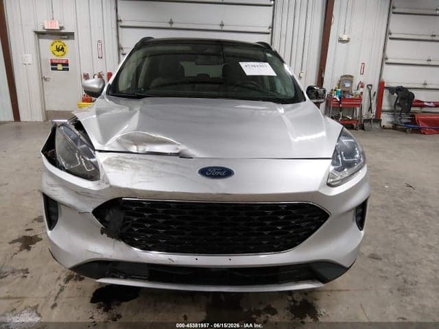 2020 FORD ESCAPE SE 13