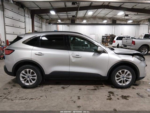 2020 FORD ESCAPE SE 14