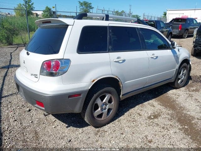 2003 MITSUBISHI OUTLANDER XLS 4