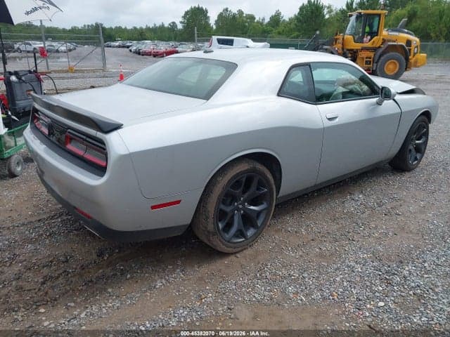 2020 DODGE CHALLENGER SXT 4