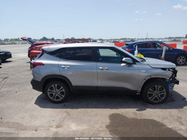2022 KIA SELTOS LX 14