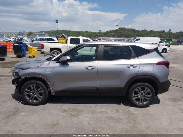 2022 KIA SELTOS LX 15