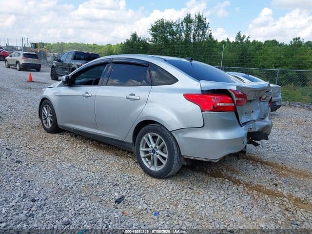 2018 FORD FOCUS SE 3