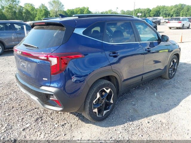 2025 KIA SELTOS EX 4