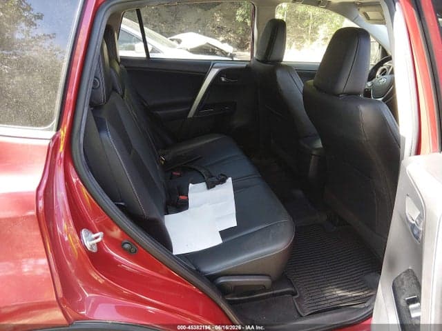 2017 TOYOTA RAV4 LIMITED 8